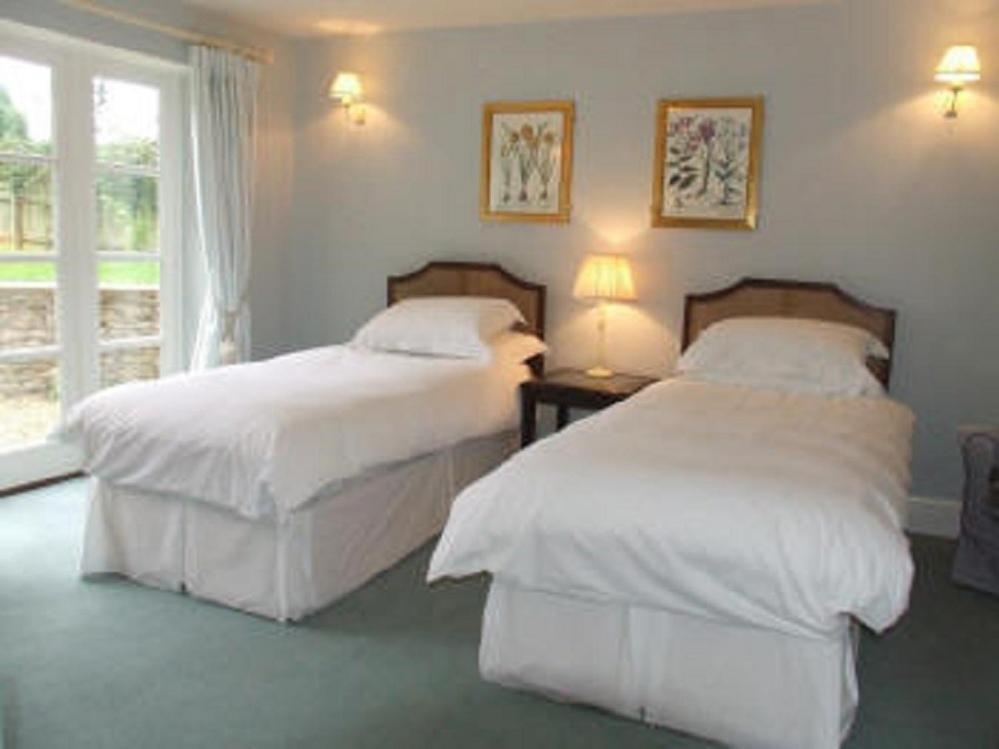 Well Cottage B And B Cirencester Eksteriør bilde